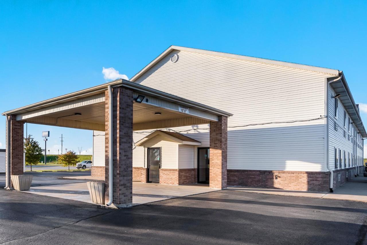 Americas Best Value Inn-Wenona Exterior photo