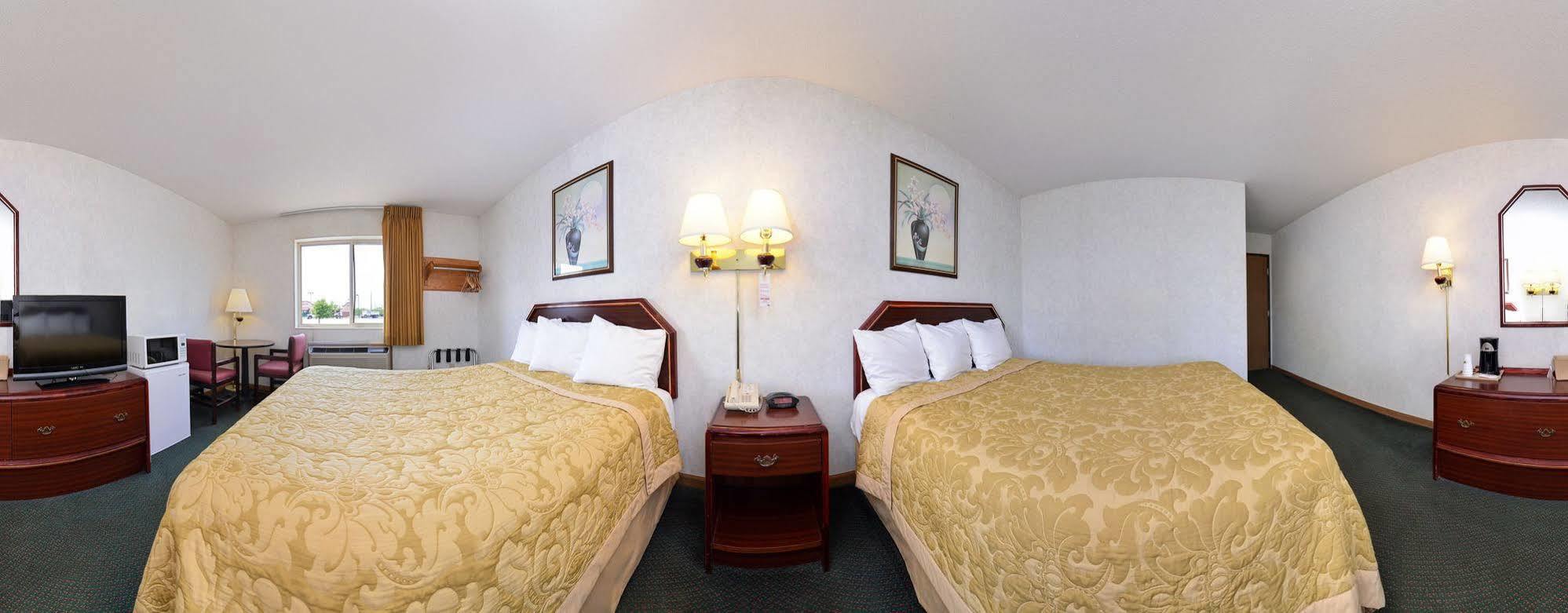 Americas Best Value Inn-Wenona Exterior photo